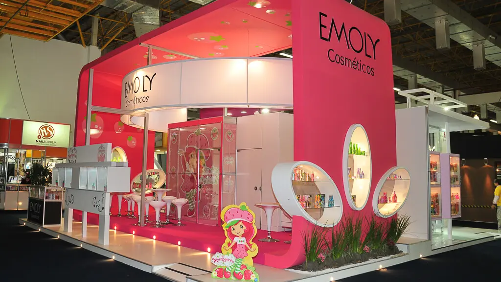 Montagem do stand do expositor Emolly que executamos na feira Beauty Fair 2010